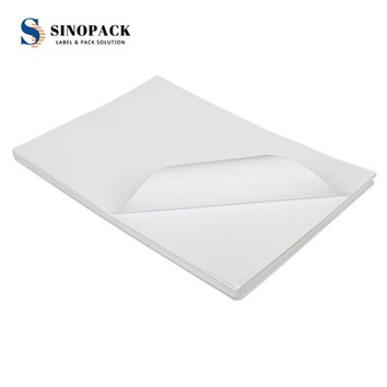 Självhäftande gjutbestrukna pappersark